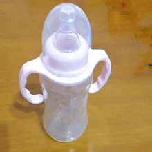 بطری شیردادن آسان برای بچه‌گربه‌ها و توله‌سگ‌ها